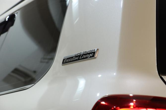 Toyota Land Cruiser 200 Series Рестайлинг 2 с пробегом 2020 года, цена 8 299 000 рублей, 267617 км, внедорожник, Автокод Объявления
