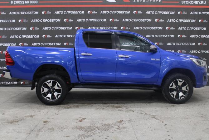 Toyota Hilux VIII с пробегом 2018 года, цена 2 948 000 рублей, 404125 км, пикап, Автокод Объявления