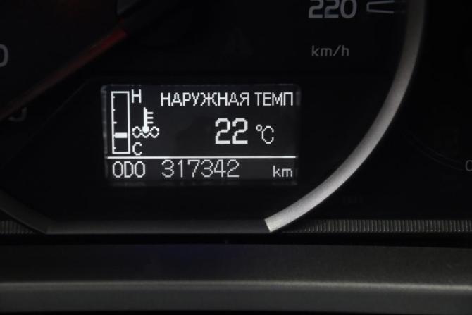Toyota RAV4 IV (XA40) с пробегом 2013 года, цена 1 645 450 рублей, 317342 км, внедорожник, Автокод Объявления