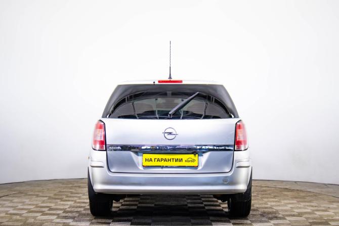 Opel Astra H Рестайлинг с пробегом 2010 года, цена 689 000 рублей, 209000 км, универсал, Автокод Объявления