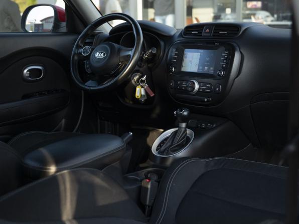 Kia Soul II Рестайлинг с пробегом 2019 года, цена 1 730 000 рублей, 69135 км, хэтчбек, Автокод Объявления
