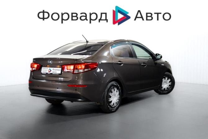 Kia Rio III Рестайлинг с пробегом 2015 года, цена 979 000 рублей, 215589 км, седан, Автокод Объявления