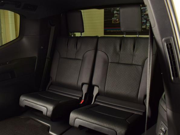 Toyota Land Cruiser 300 Series с пробегом 2023 года, цена 15 550 995 рублей, 84 км, внедорожник, Автокод Объявления