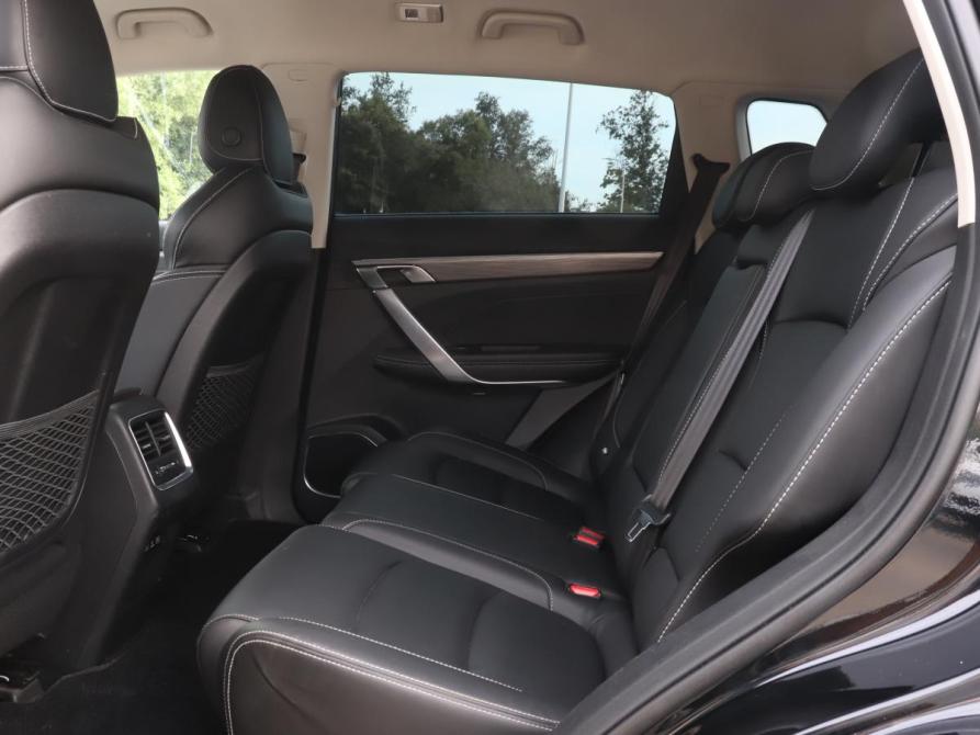 Geely Atlas Pro Москва  - изображение 8