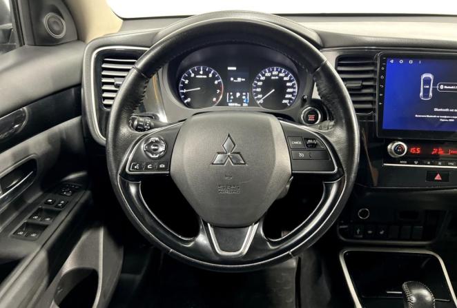Mitsubishi Outlander III Рестайлинг 3 с пробегом 2021 года, цена 2 100 000 рублей, 166419 км, внедорожник, Автокод Объявления