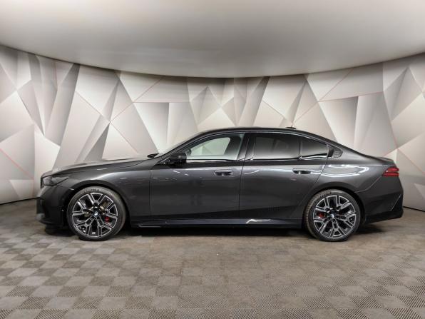 BMW 5 серии VIII (G60/G61/G68) с пробегом 2024 года, цена 6 500 000 рублей, 95725 км, седан, Автокод Объявления