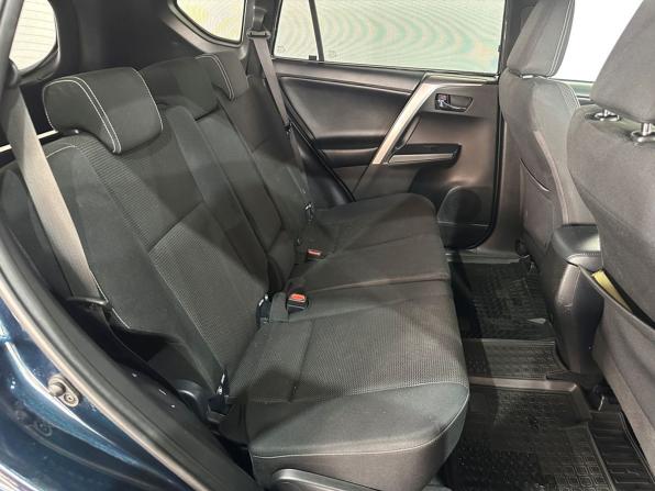 Toyota RAV4 IV (XA40) Рестайлинг с пробегом 2019 года, цена 2 797 000 рублей, 165481 км, внедорожник, Автокод Объявления