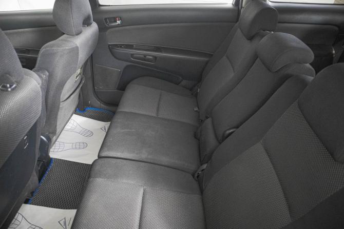 Toyota Wish I с пробегом 2005 года, цена 769 000 рублей, 235000 км, компактвэн, Автокод Объявления