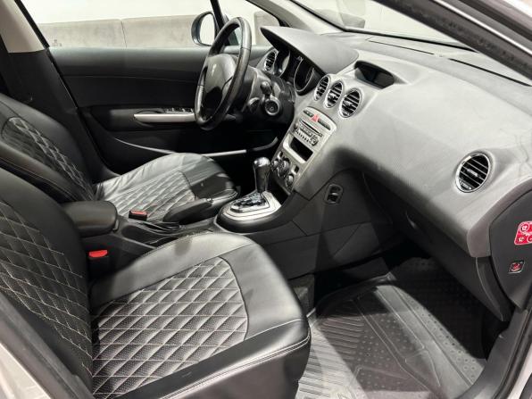 Peugeot 408 I с пробегом 2012 года, цена 531 176 рублей, 143957 км, седан, Автокод Объявления