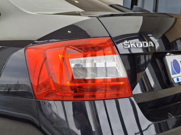 Skoda Octavia III (A7) Рестайлинг с пробегом 2018 года, цена 2 333 000 рублей, 72856 км, лифтбек, Автокод Объявления