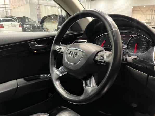 Audi A8 III (D4) с пробегом 2012 года, цена 1 650 000 рублей, 256502 км, седан, Автокод Объявления