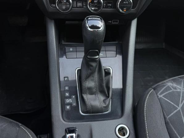 Skoda Octavia III (A7) Рестайлинг с пробегом 2019 года, цена 1 399 000 рублей, 189270 км, лифтбек, Автокод Объявления