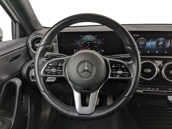 Mercedes-Benz A-Класс IV (W177) с пробегом 2020 года, цена 2 750 000 рублей, 49500 км, седан, Автокод Объявления