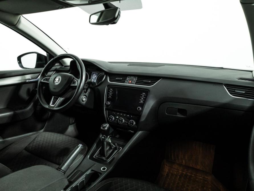 Skoda Octavia III (A7) Рестайлинг Санкт-Петербург  - изображение 9