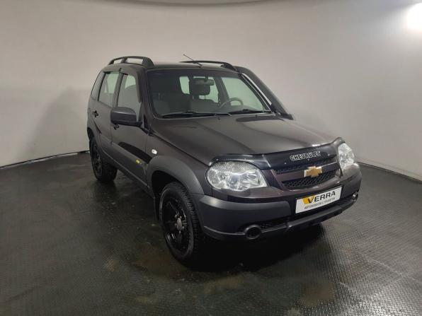 Chevrolet Niva I Рестайлинг с пробегом 2016 года, цена 850 000 рублей, 39000 км, внедорожник, Автокод Объявления