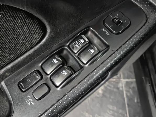 Hyundai Sonata IV (EF) Рестайлинг с пробегом 2011 года, цена 299 000 рублей, 429504 км, седан, Автокод Объявления