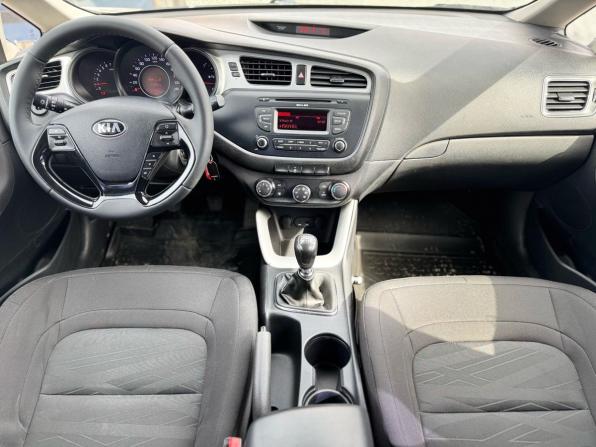 Kia Ceed II с пробегом 2012 года, цена 999 000 рублей, 161000 км, универсал, Автокод Объявления