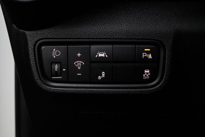 Kia Soul III с пробегом 2021 года, цена 2 450 000 рублей, 59654 км, хэтчбек, Автокод Объявления