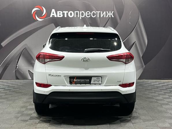 Hyundai Tucson III с пробегом 2018 года, цена 1 710 000 рублей, 211356 км, внедорожник, Автокод Объявления