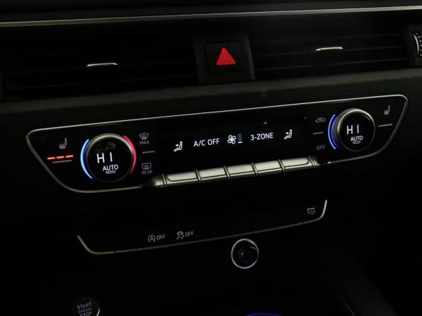 Audi A4 V (B9) с пробегом 2018 года, цена 1 799 000 рублей, 171780 км, седан, Автокод Объявления