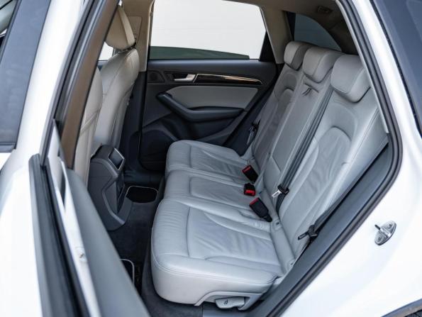 Audi Q5 I (8R) Рестайлинг с пробегом 2013 года, цена 2 200 000 рублей, 151612 км, внедорожник, Автокод Объявления