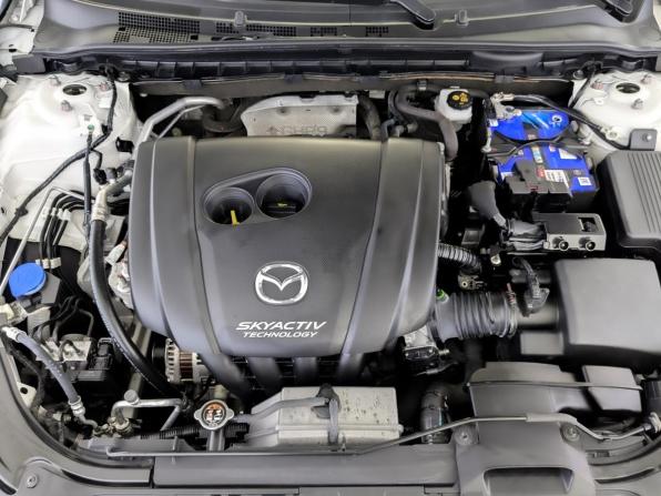 Mazda 6 III (GJ) Рестайлинг 2 с пробегом 2018 года, цена 2 450 000 рублей, 33808 км, седан, Автокод Объявления