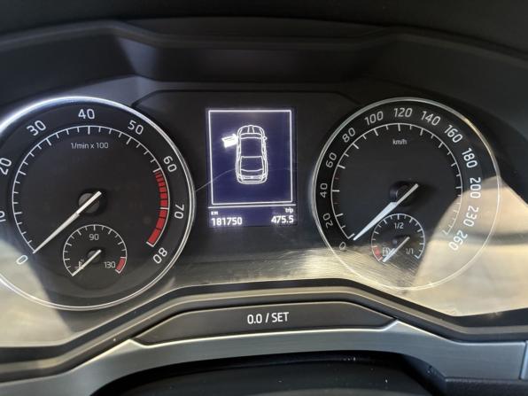 Skoda Superb III с пробегом 2017 года, цена 1 689 000 рублей, 181485 км, лифтбек, Автокод Объявления