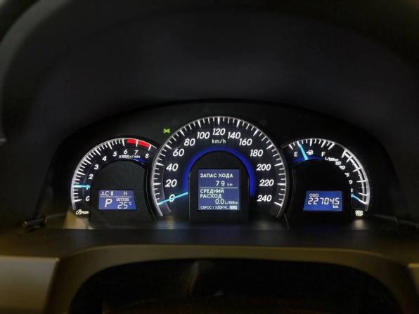 Toyota Camry VII (XV50) с пробегом 2013 года, цена 1 650 000 рублей, 227030 км, седан, Автокод Объявления