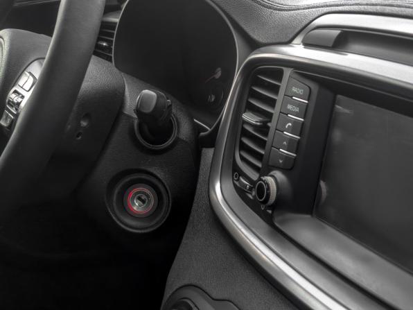Kia Sorento III Prime с пробегом 2015 года, цена 2 399 900 рублей, 140000 км, внедорожник, Автокод Объявления