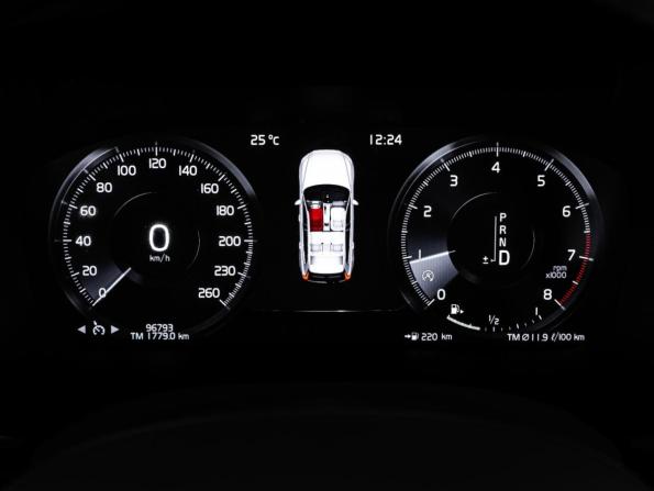 Volvo XC60 II с пробегом 2021 года, цена 3 349 000 рублей, 96792 км, внедорожник, Автокод Объявления
