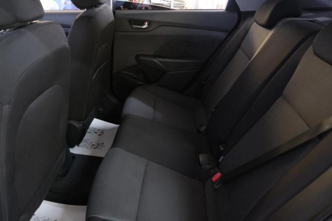 Hyundai Solaris II с пробегом 2019 года, цена 1 299 000 рублей, 200000 км, седан, Автокод Объявления