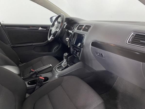 Volkswagen Jetta VI с пробегом 2013 года, цена 999 000 рублей, 139924 км, седан, Автокод Объявления