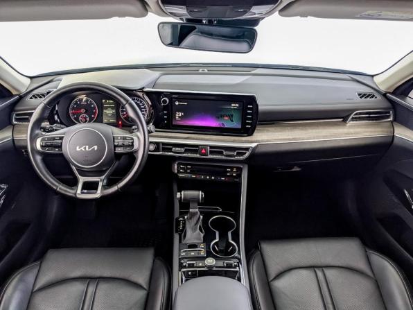 Kia K5 III с пробегом 2022 года, цена 2 840 000 рублей, 68406 км, седан, Автокод Объявления