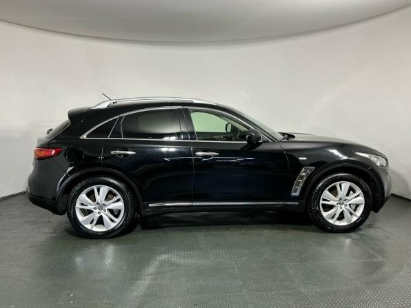 Infiniti QX70 с пробегом 2016 года, цена 2 590 000 рублей, 178000 км, внедорожник, Автокод Объявления