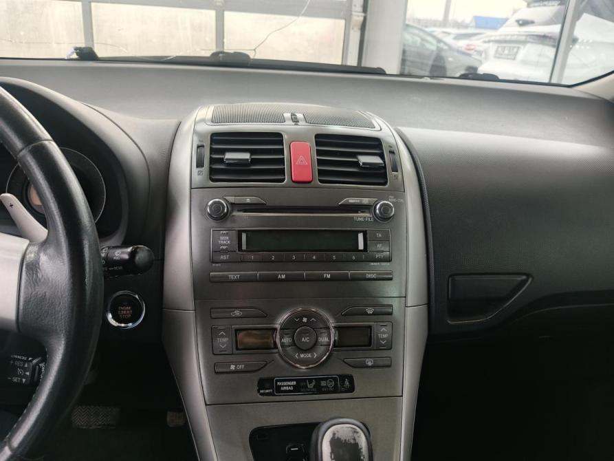 Toyota Auris I Арзамас  - изображение 16