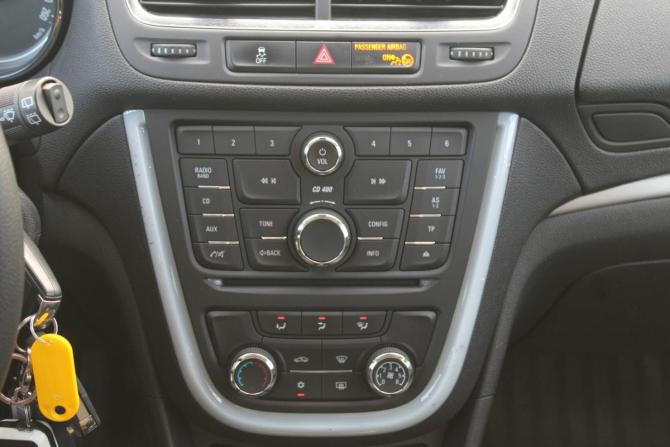 Opel Mokka I с пробегом 2014 года, цена 945 000 рублей, 120000 км, внедорожник, Автокод Объявления