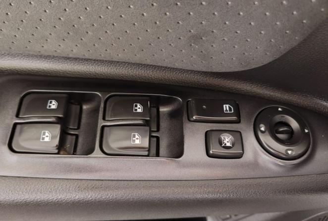 Kia Magentis II Рестайлинг с пробегом 2009 года, цена 590 000 рублей, 242117 км, седан, Автокод Объявления