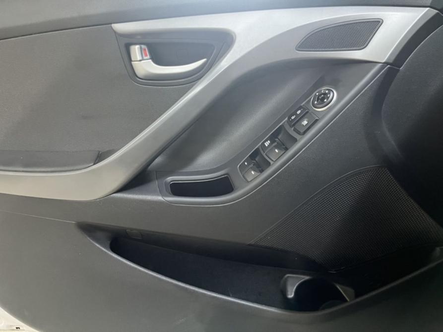 Hyundai Elantra V (MD) Рестайлинг Курск  - изображение 14