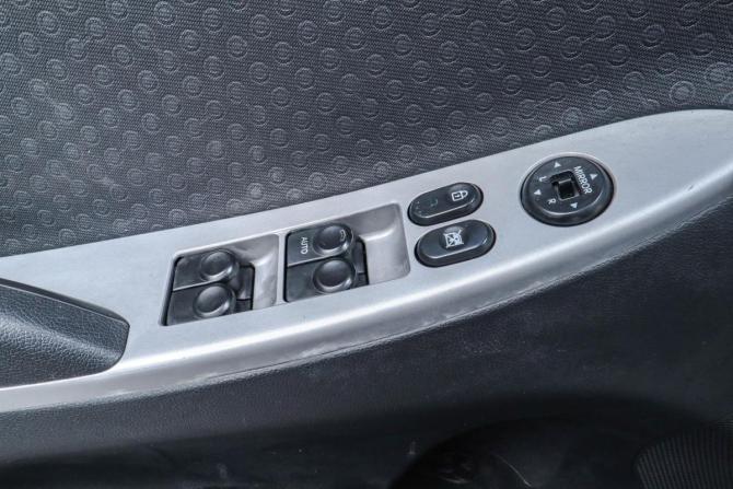 Hyundai Solaris I с пробегом 2011 года, цена 819 000 рублей, 198000 км, хэтчбек, Автокод Объявления