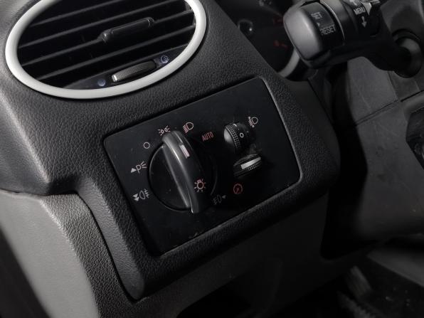 Ford Focus II Рестайлинг с пробегом 2011 года, цена 489 000 рублей, 199000 км, хэтчбек, Автокод Объявления