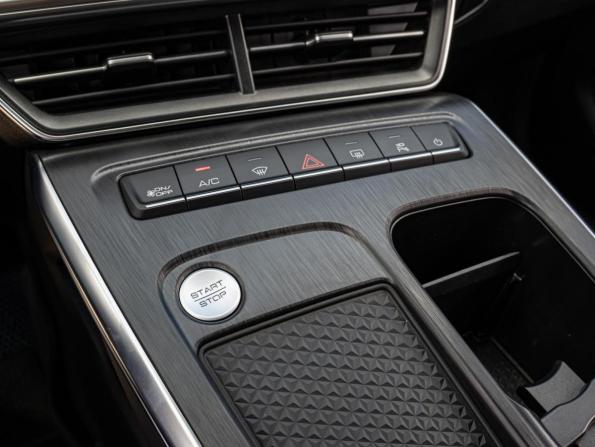 Haval F7 II с пробегом 2024 года, цена 2 840 000 рублей, 21757 км, внедорожник, Автокод Объявления