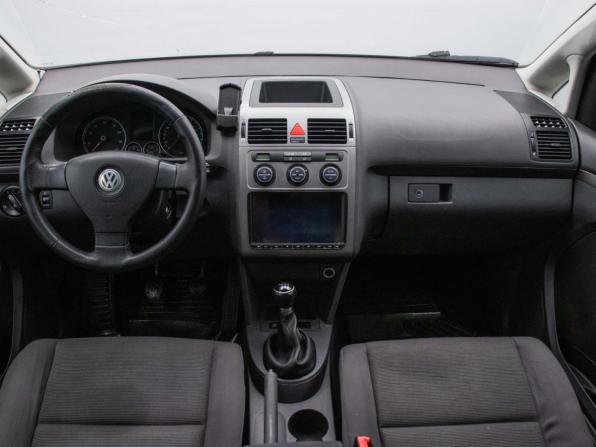 Volkswagen Touran I Рестайлинг с пробегом 2008 года, цена 570 000 рублей, 266123 км, компактвэн, Автокод Объявления