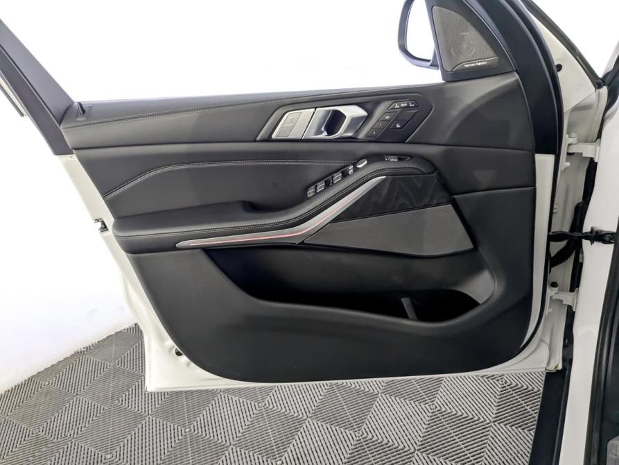 BMW X7 I (G07) Москва  - изображение 20