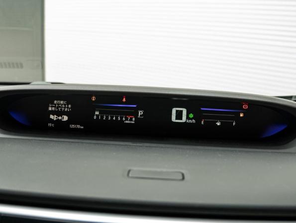 Honda Stepwgn V с пробегом 2015 года, цена 1 849 000 рублей, 125170 км, минивэн, Автокод Объявления