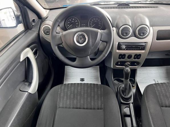 Renault Logan I Рестайлинг с пробегом 2010 года, цена 570 000 рублей, 152676 км, седан, Автокод Объявления