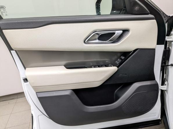 Land Rover Range Rover Velar I с пробегом 2017 года, цена 3 350 000 рублей, 123026 км, внедорожник, Автокод Объявления