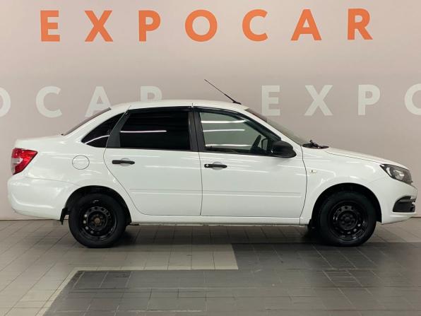 Lada (ВАЗ) Granta I Рестайлинг с пробегом 2020 года, цена 599 000 рублей, 77104 км, седан, Автокод Объявления