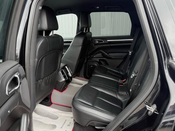 Porsche Cayenne II (958) с пробегом 2012 года, цена 2 090 000 рублей, 215231 км, внедорожник, Автокод Объявления