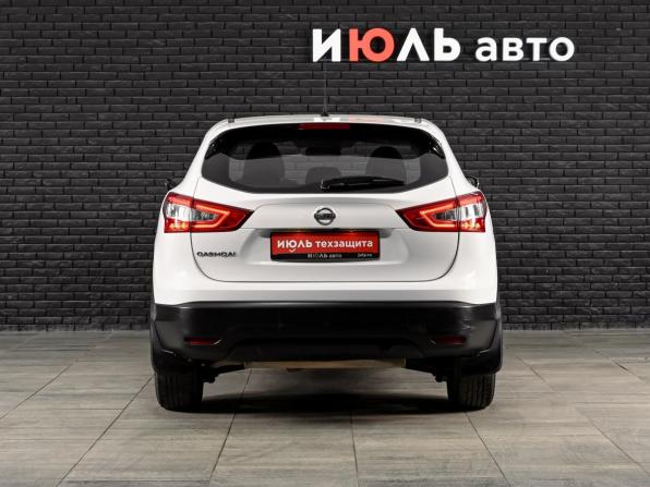 Nissan Qashqai II с пробегом 2014 года, цена 1 400 000 рублей, 187288 км, внедорожник, Автокод Объявления