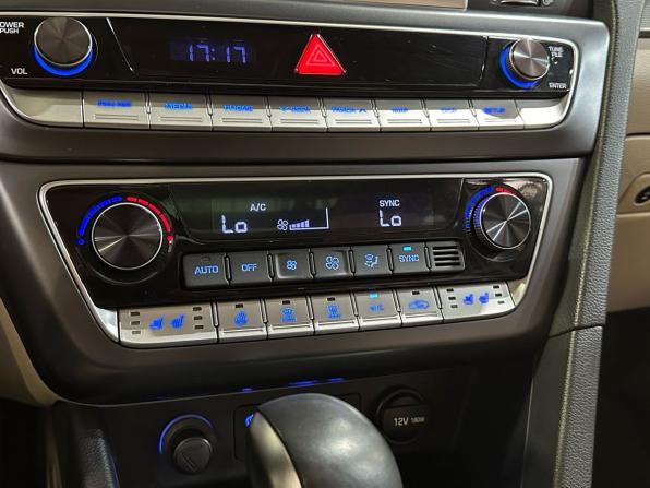 Hyundai Sonata VII (LF) Рестайлинг с пробегом 2017 года, цена 1 890 000 рублей, 160082 км, седан, Автокод Объявления